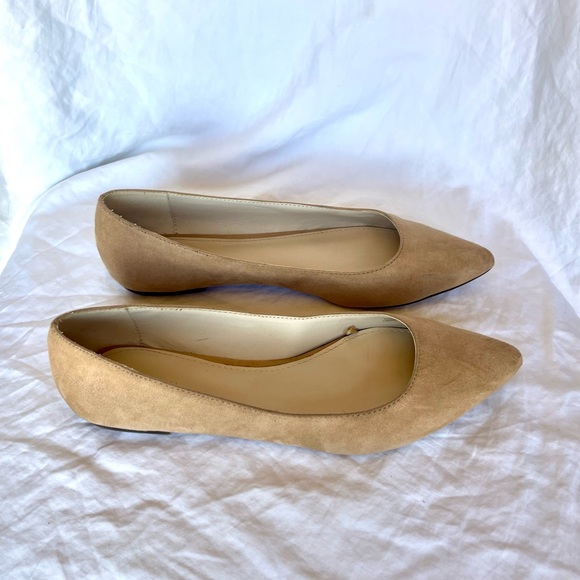 Forever 21 Shoes - Forever 21 - Tan Suede Flats (Size 7)